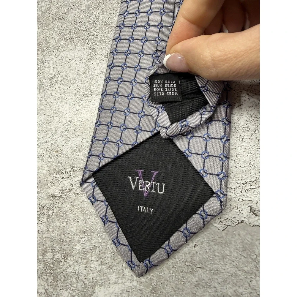 Vertu Silk Tie Mens One Size Gray Geometric‎ Pointed Made In Italy Necktie